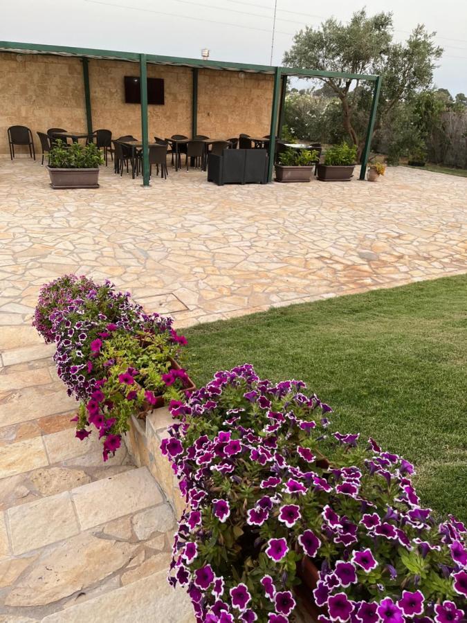 Agriturismo Caranna Торре-Лапилло Экстерьер фото