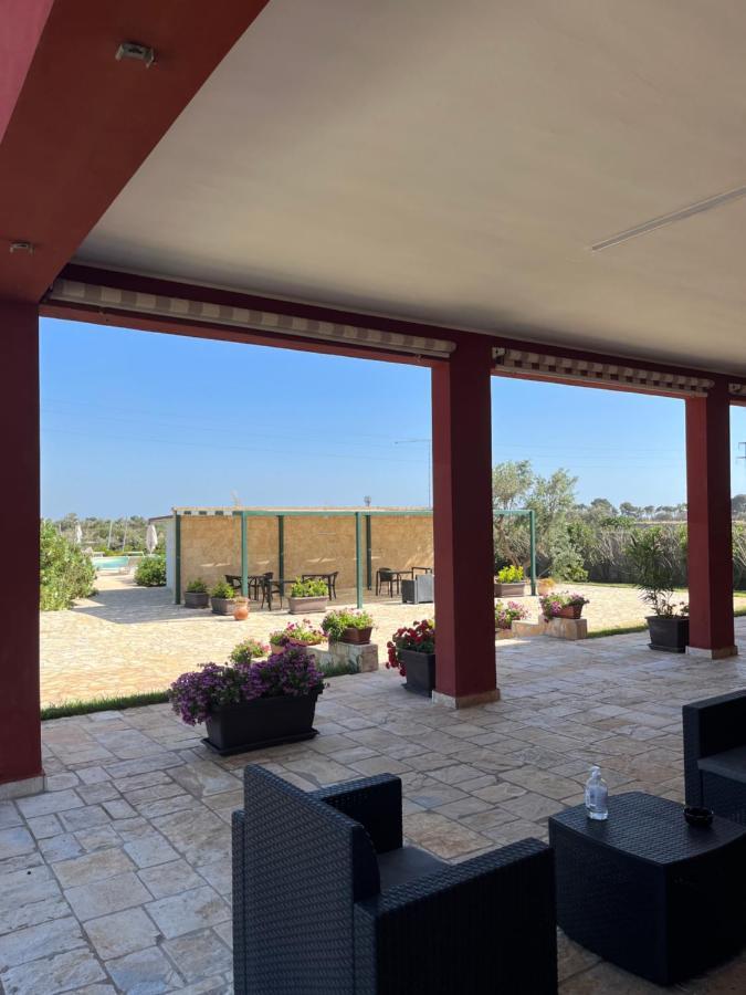 Agriturismo Caranna Торре-Лапилло Экстерьер фото